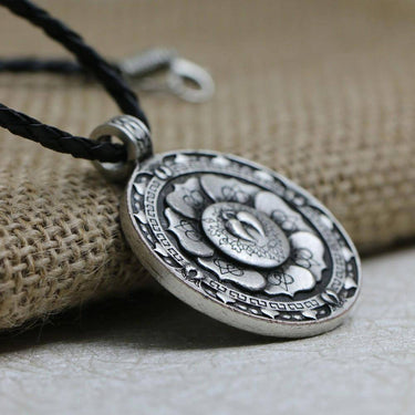 Tibet Spiritual Mandala Pendant Necklace